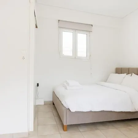 Apartment Adorable Sunny With Private Balcony Ii *
